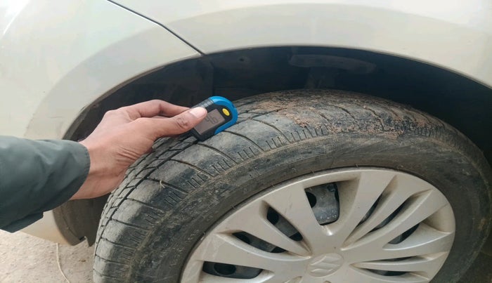 2014 Maruti Ertiga VXI, Petrol, Manual, 58,562 km, tyre