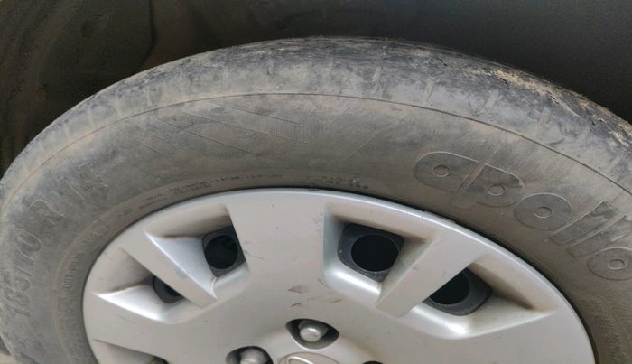 2014 Hyundai i20 MAGNA 1.4 CRDI, Diesel, Manual, 19,185 km, tyre