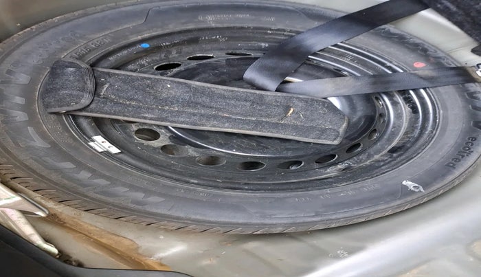 2021 Maruti Baleno DELTA PETROL 1.2, Petrol, Manual, 81,819 km, tyre