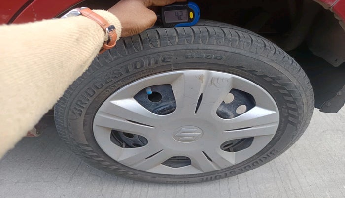 2018 Maruti Wagon R 1.0 VXI, Petrol, Manual, 69,884 km, tyre