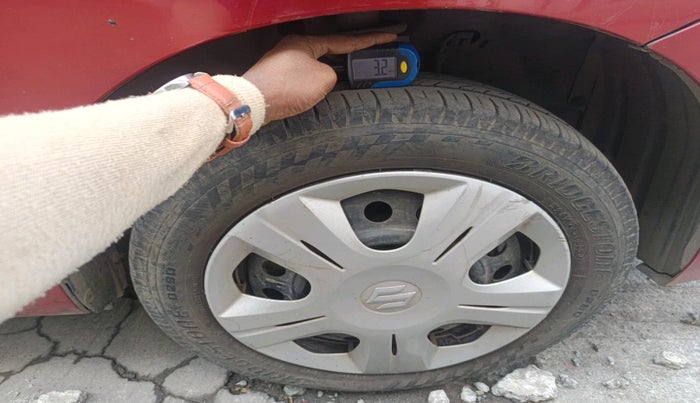 2018 Maruti Wagon R 1.0 VXI, Petrol, Manual, 69,884 km, tyre