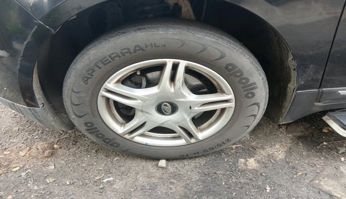 2018 Mahindra MARAZZO M6 7 STR, Diesel, Manual, 62,968 km, tyre