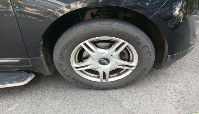 2018 Mahindra MARAZZO M6 7 STR, Diesel, Manual, 62,968 km, tyre