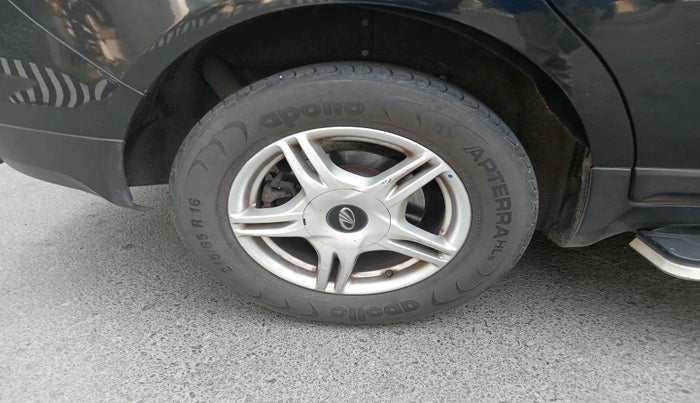 2018 Mahindra MARAZZO M6 7 STR, Diesel, Manual, 62,968 km, tyre