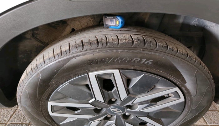 2021 Hyundai VENUE SX 1.5 CRDI, Diesel, Manual, 44,419 km, tyre