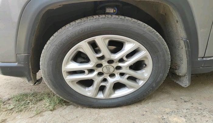 2018 Jeep Compass LIMITED 2.0 DIESEL, Diesel, Manual, 1,57,414 km, tyre