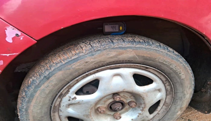 2010 Chevrolet Beat LT PETROL, Petrol, Manual, 71,955 km, tyre