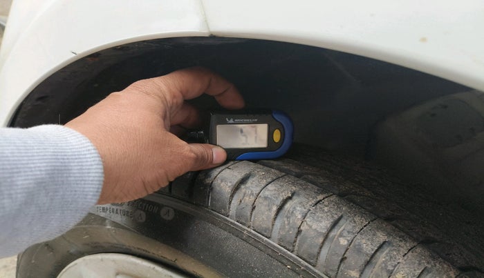 2018 Hyundai Elite i20 MAGNA EXECUTIVE 1.2, Petrol, Manual, 1,00,062 km, tyre