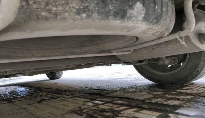 2014 Maruti Ertiga VXI CNG, Petrol, Manual, 1,26,451 km, tyre