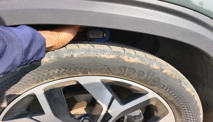 2023 KIA SELTOS  GTX Plus 1.5 Turbo Petrol DCT, Petrol, Automatic, 25,709 km, tyre