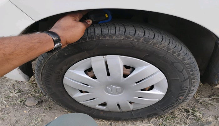 2020 Maruti Alto VXI PLUS, Petrol, Manual, 1,75,057 km, tyre