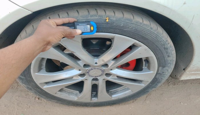 2011 Mercedes Benz C Class C250 CDI AT AVANTGARDE, Diesel, Automatic, 3,70,000 km, tyre