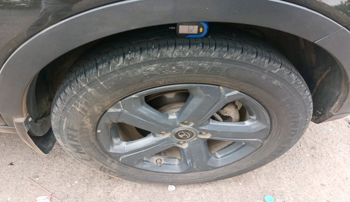 2022 Tata NEXON EV XZ PLUS LUX DARK EDITION, Electric, Automatic, 75,611 km, tyre