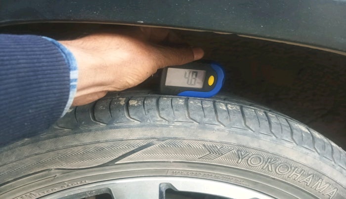 2015 Toyota Etios CROSS 1.2 G, Petrol, Manual, 70,902 km, tyre