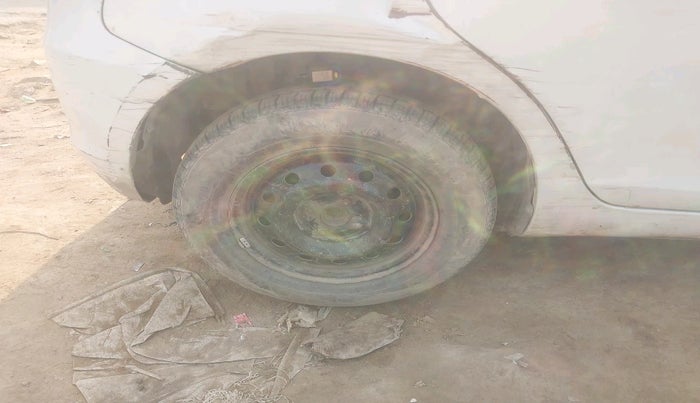 2011 Maruti Swift VDI, Diesel, Manual, 2,00,540 km, tyre