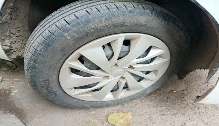 2023 Maruti Baleno DELTA CNG 1.2L, Petrol, Manual, 22,779 km, tyre