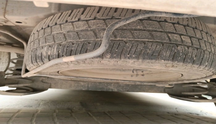 2015 Datsun Go Plus T, Petrol, Manual, 74,972 km, tyre