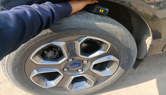 2019 Ford Ecosport TITANIUM 1.5L SPORTS(SUNROOF) DIESEL, Diesel, Manual, 91,687 km, tyre