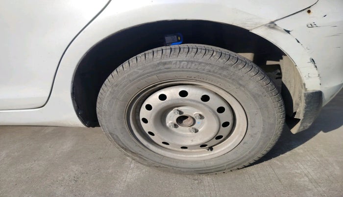 2012 Maruti Swift LDI, Diesel, Manual, 1,32,730 km, tyre