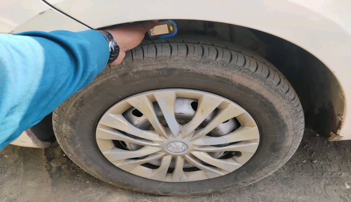 2011 Tata Indica Vista LX TDI, Diesel, Manual, 83,925 km, tyre