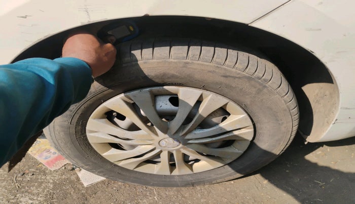 2011 Tata Indica Vista LX TDI, Diesel, Manual, 83,925 km, tyre