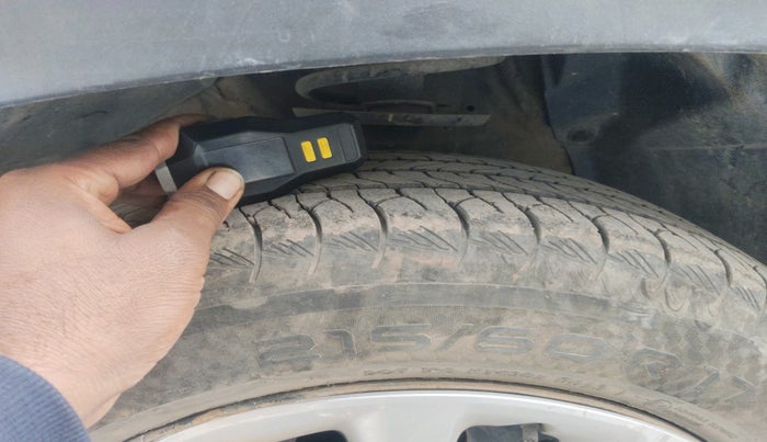 2023 Maruti Grand Vitara DELTA SMART HYBRID, Petrol, Manual, 62,500 km, tyre