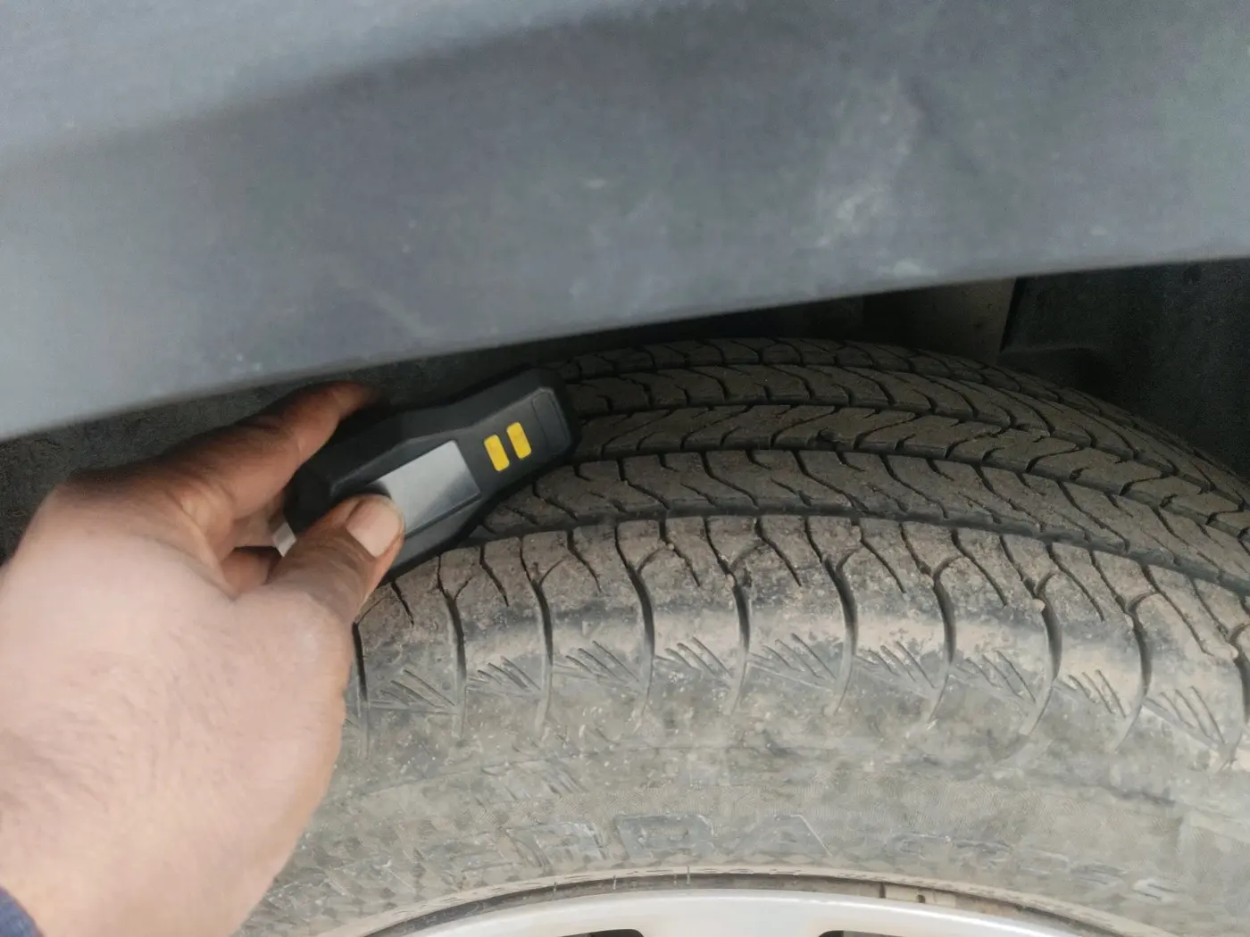 2023 Maruti Grand Vitara DELTA SMART HYBRID, Petrol, Manual, 62,500 km, tyre