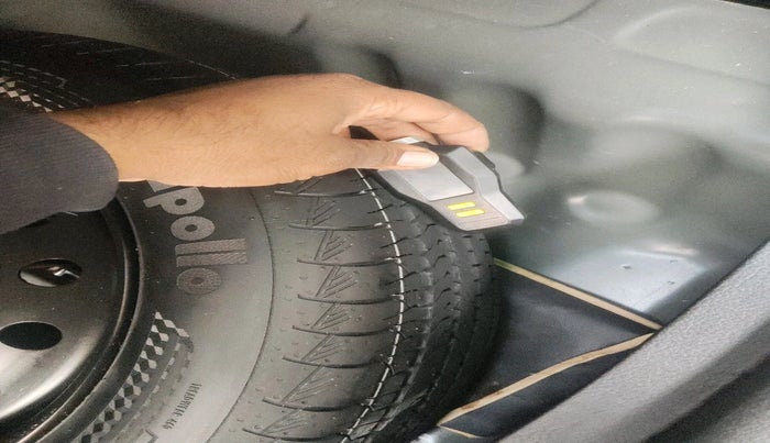 2023 Maruti Grand Vitara DELTA SMART HYBRID, Petrol, Manual, 62,500 km, tyre