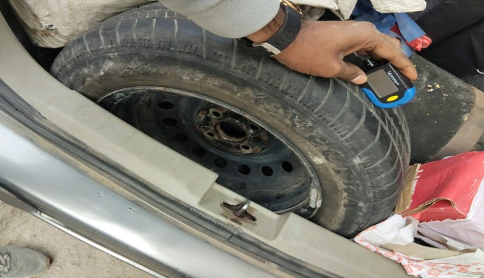 2015 Maruti Celerio VXI, Petrol, Manual, 1,34,460 km, tyre