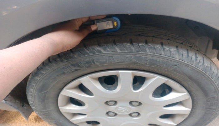 2011 Hyundai i20 MAGNA 1.2, Petrol, Manual, 46,517 km, tyre