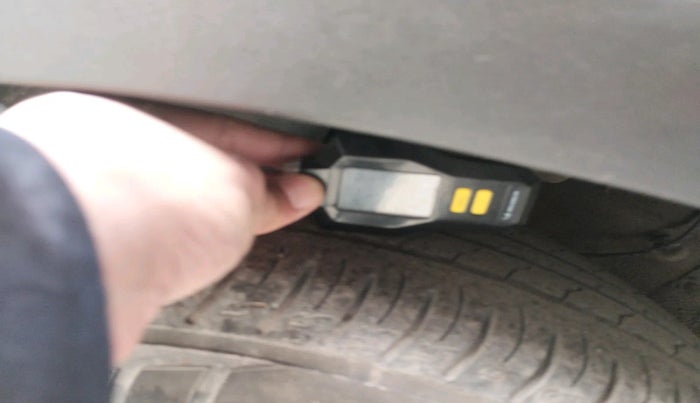 2022 KIA SONET HTX 1.0 IMT, Petrol, Manual, 37,988 km, tyre