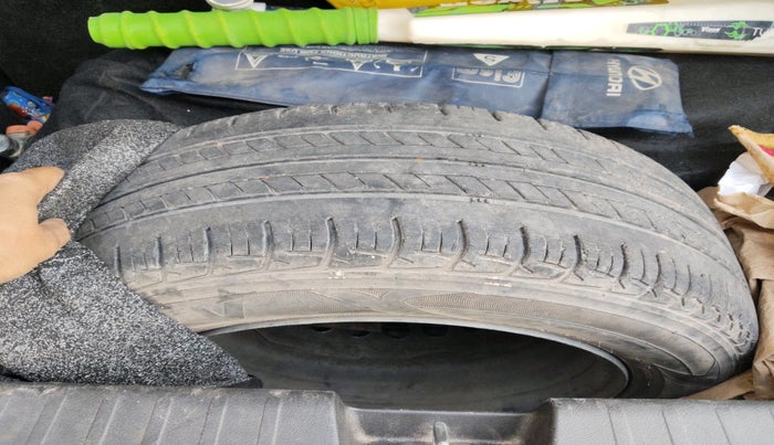 2017 Maruti Baleno DELTA PETROL 1.2, Petrol, Manual, 51,863 km, tyre