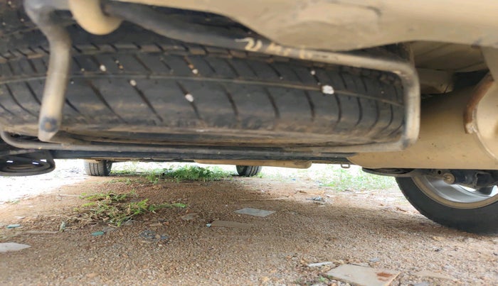 2016 Maruti Ertiga ZDI SHVS, Diesel, Manual, 1,64,775 km, tyre