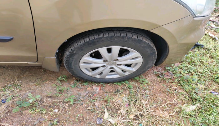 2016 Maruti Ertiga ZDI SHVS, Diesel, Manual, 1,64,775 km, tyre