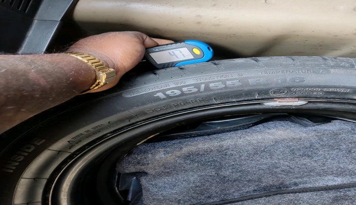 2015 Hyundai i20 Active 1.2 S, Petrol, Manual, 26,366 km, tyre