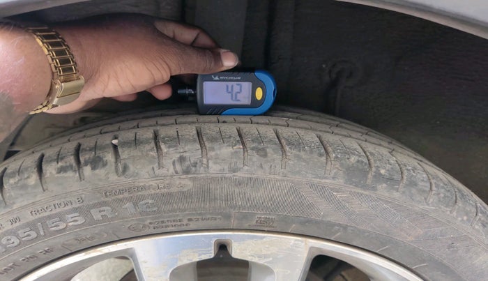 2015 Hyundai i20 Active 1.2 S, Petrol, Manual, 26,366 km, tyre