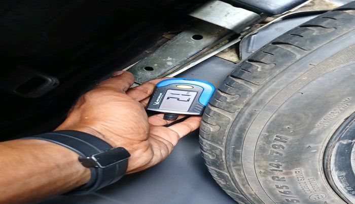 2016 Hyundai Grand i10 SPORTZ 1.2 KAPPA VTVT, Petrol, Manual, 1,05,624 km, tyre