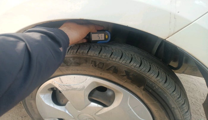 2022 Tata TIGOR XZ CNG, Petrol, Manual, 80,310 km, tyre