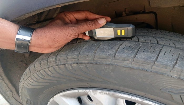 2023 Mahindra SCORPIO CLASSIC S 9STR, Diesel, Manual, 91,814 km, tyre