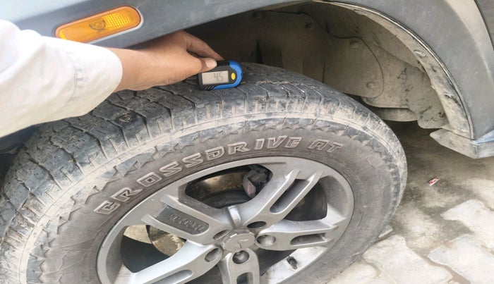 2023 Mahindra Thar LX D 4*4 MT HT, Diesel, Manual, 28,816 km, tyre