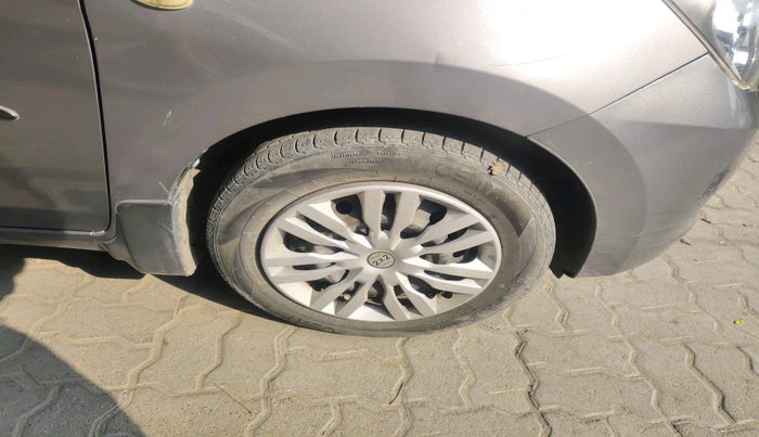 2016 Maruti Celerio VXI AMT, Petrol, Automatic, 1,64,084 km, tyre