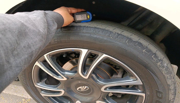 2018 Mahindra MARAZZO M8 7 STR, Diesel, Manual, 1,51,337 km, tyre