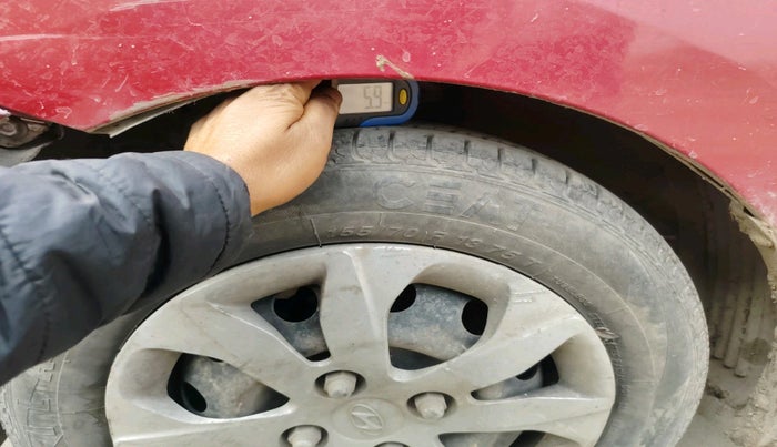 2017 Hyundai Eon MAGNA +, Petrol, Manual, 51,620 km, tyre