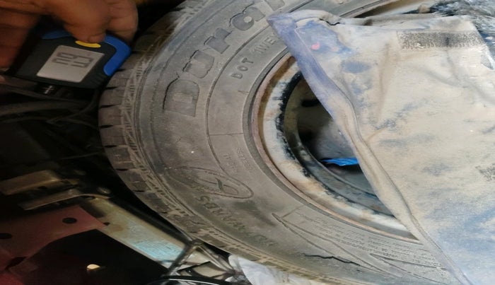 2017 Hyundai Eon MAGNA +, Petrol, Manual, 51,620 km, tyre