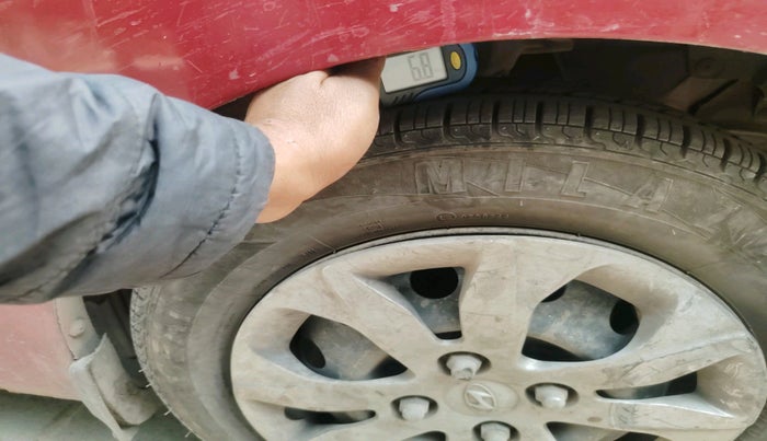 2017 Hyundai Eon MAGNA +, Petrol, Manual, 51,620 km, tyre