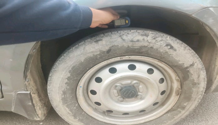 2011 Maruti Swift Dzire LXI, Petrol, Manual, 85,239 km, tyre