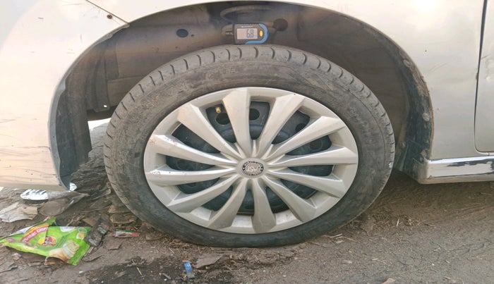 2013 Maruti Wagon R Stingray LXI, Petrol, Manual, 1,26,517 km, tyre