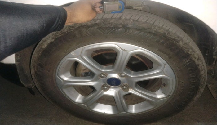 2021 Ford Ecosport TITANIUM + SE 1.5L DIESEL, Diesel, Manual, 66,300 km, tyre