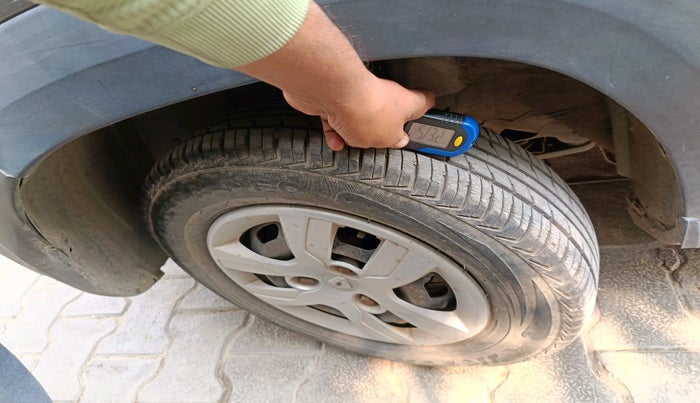 2018 Renault Kwid RXT 0.8, Petrol, Manual, 21,396 km, tyre