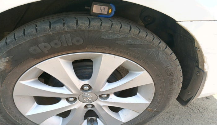 2017 Hyundai Verna 1.6 CRDI S AT, Diesel, Automatic, 77,916 km, tyre